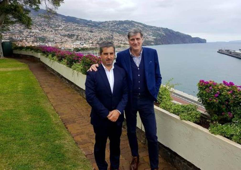 Marco Birri (à esquerda) veio à Madeira avaliar as condições para receber o Europeu de pólo aquático. Foto DR Marco Birri (à esquerda) veio à Madeira avaliar as condições para receber o Europeu de pólo aquático. Foto DR